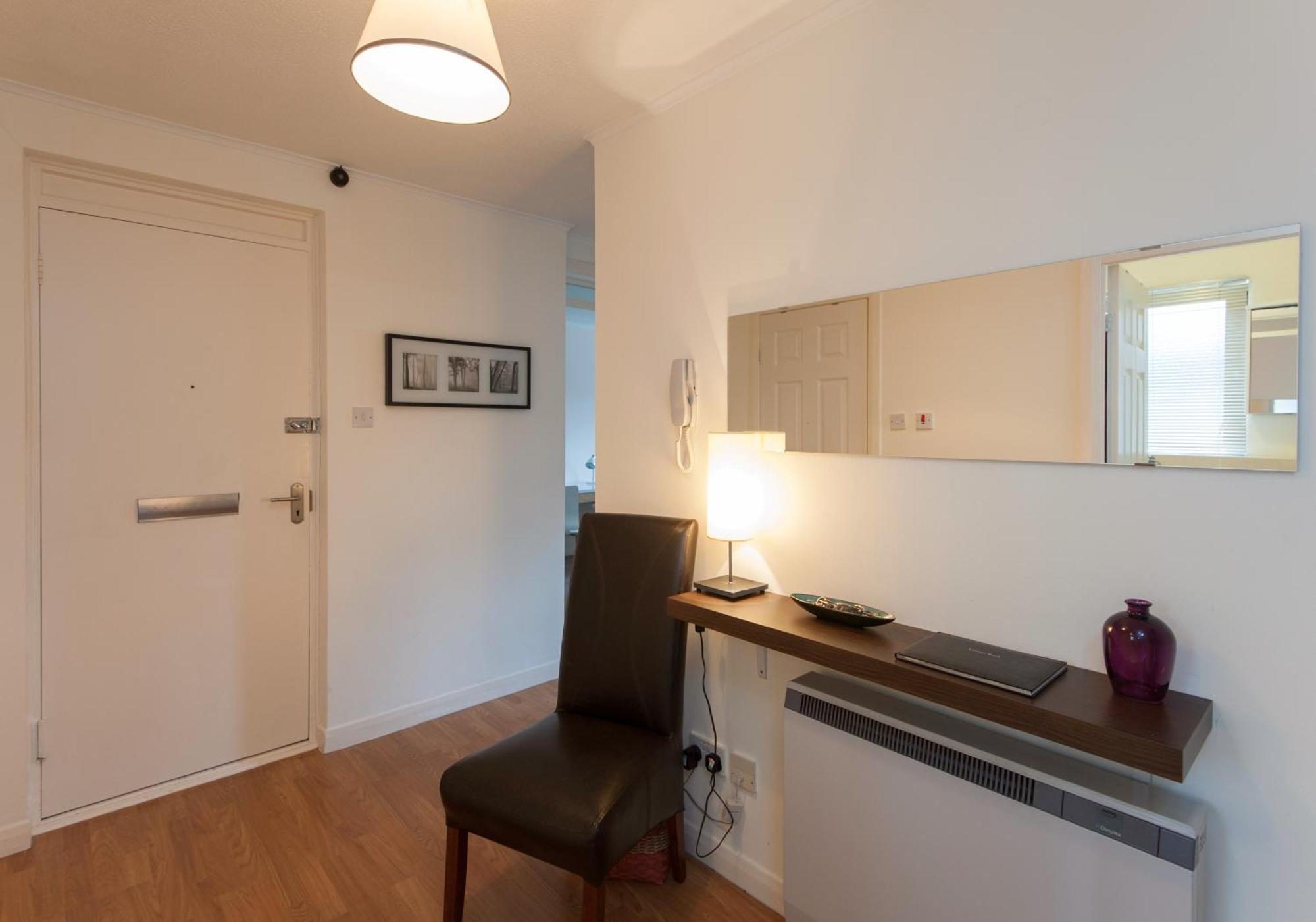 Logie Green Road Apartment Edinburgh Exterior photo
